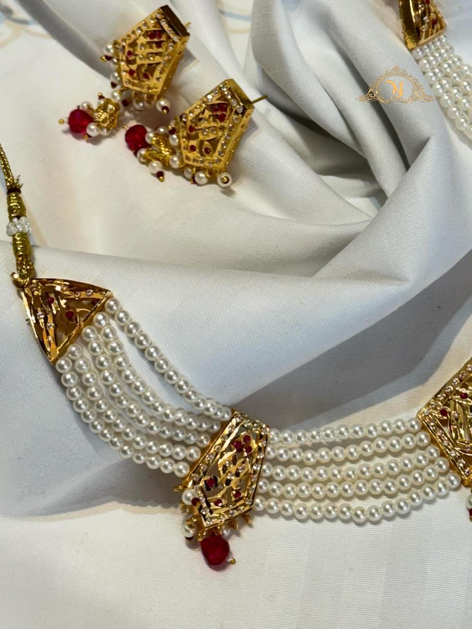 High quality polished set
